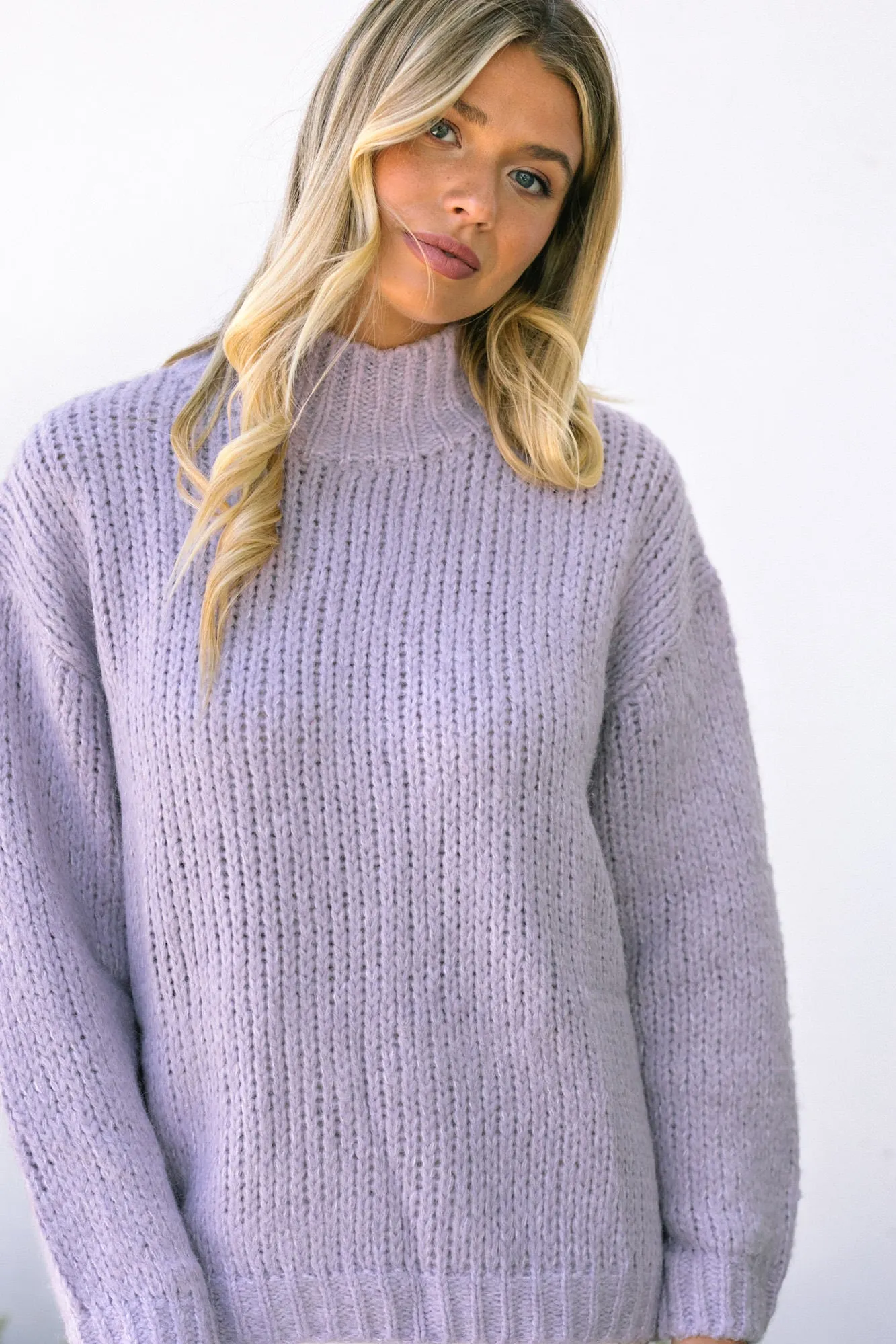 Viola Oversized Mockneck Sweater